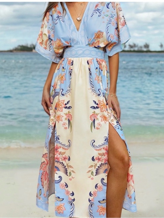Cupshe Dresses & Skirts - Cupshe Blue and Cream Floral V-Neck Maxi Dress